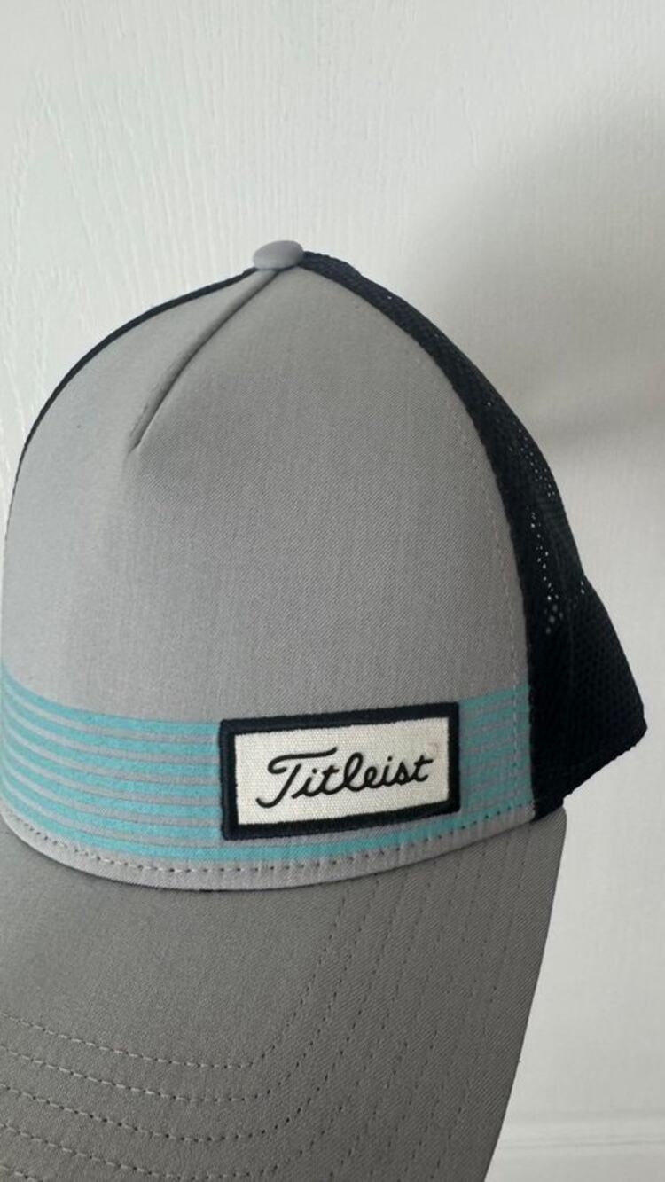 Titleist Gray Black Mesh Snapback Golf Hat Adjustable Trucker Cap
